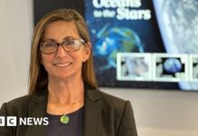 Астронавт закликає землян діяти як члени екіпажу планети