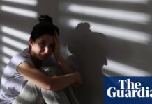 ІІ-Чатботи та Маячні Думки: Ризики для Вразливих Людей, що виникають