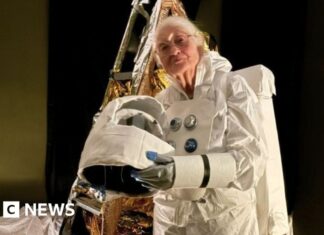 Місячна місія у Східному Белфасті: проект, який дарує Місяць жінкам