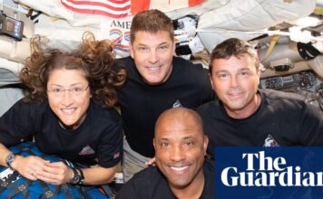 Екіпаж Artemis II завершить рекордну місію приземленням до Тихого океану