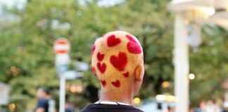 Głowa czy serce? Twoje „ja” może działać aktywniej, niż myślisz