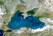 Чому Чорне море стає бірюзовим: розшифровка даних супутника PACE